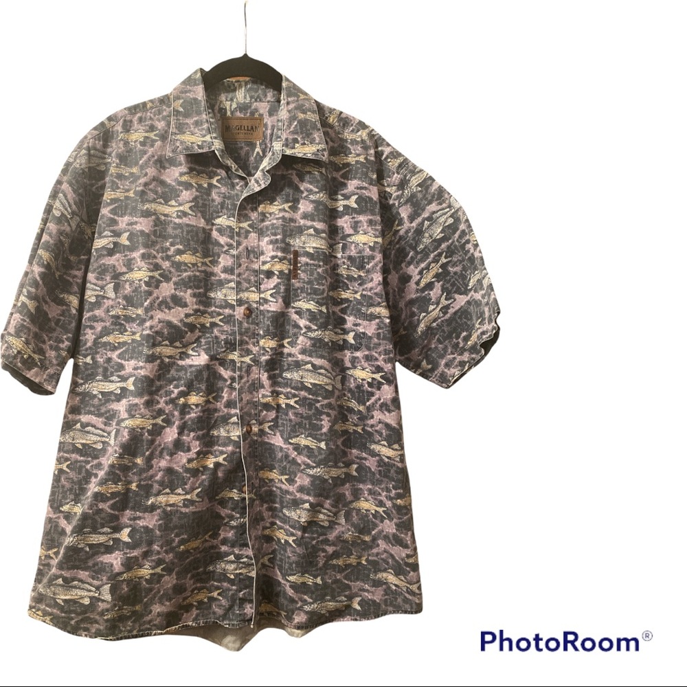 MAGELLAN SPORTSWEAR Fish Print Short Sleeve Buttondown Shirt Size L